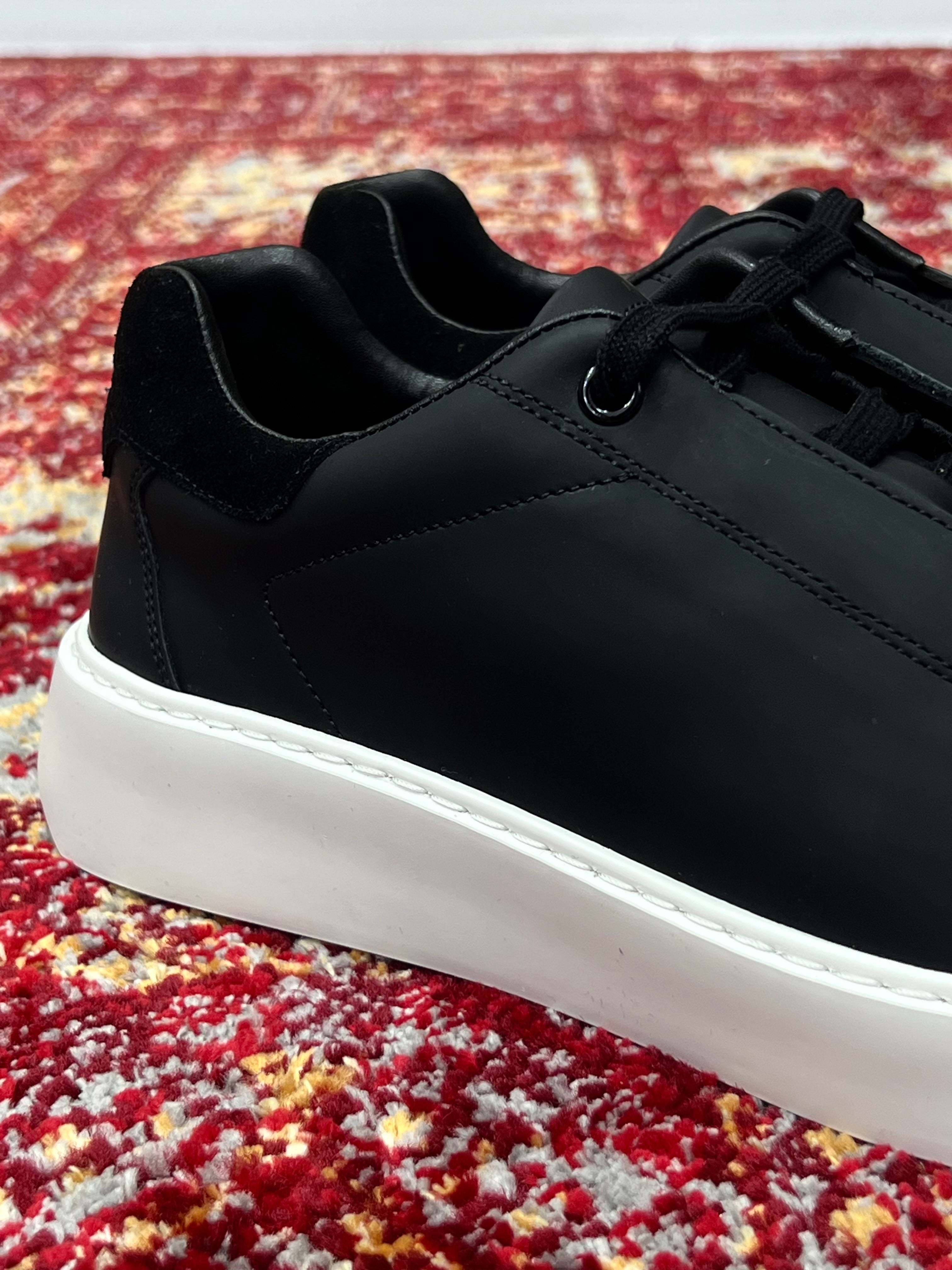 ARMÉ SHOES TRX MATT