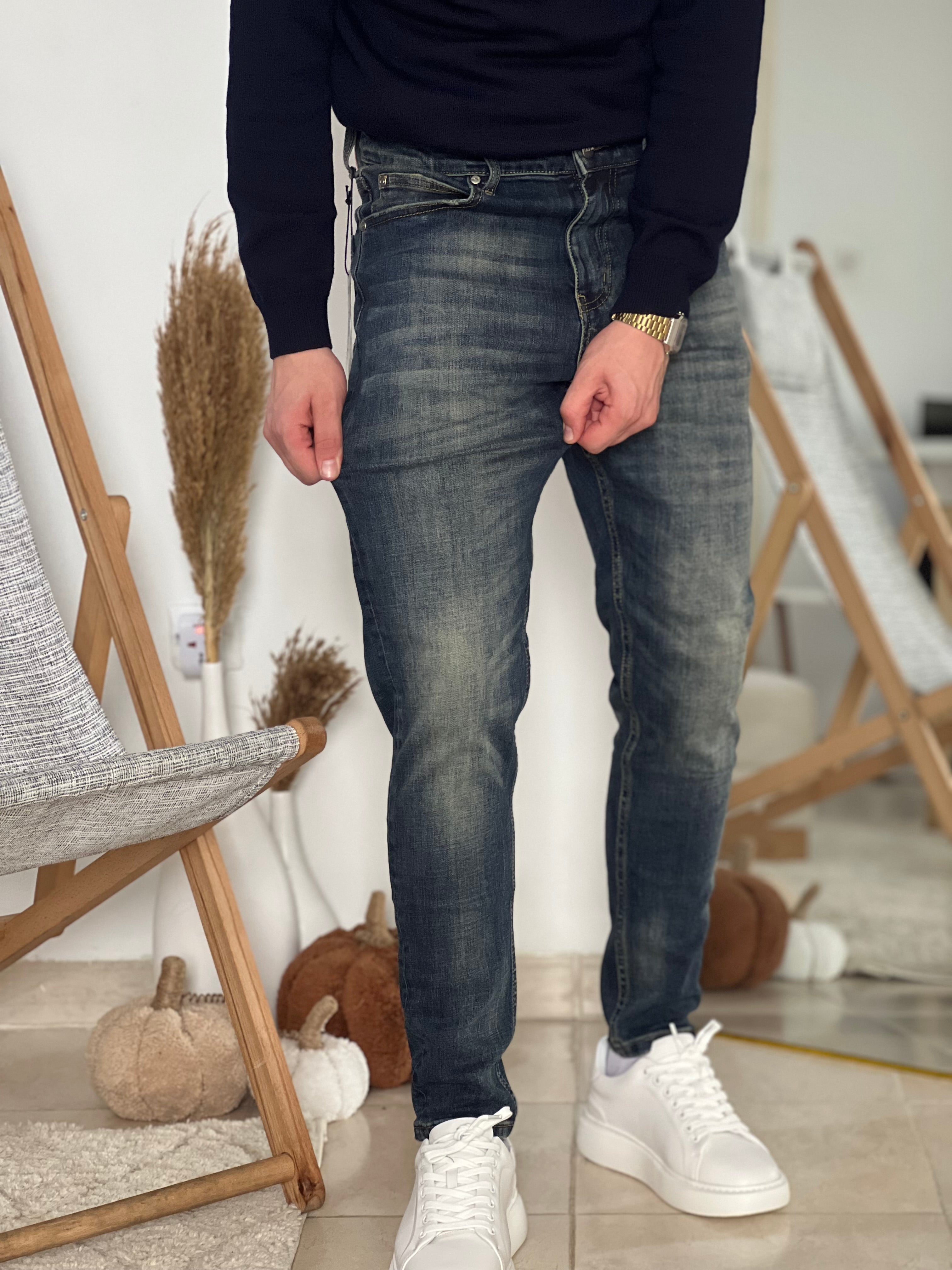 B-10 SKINNY JEAN