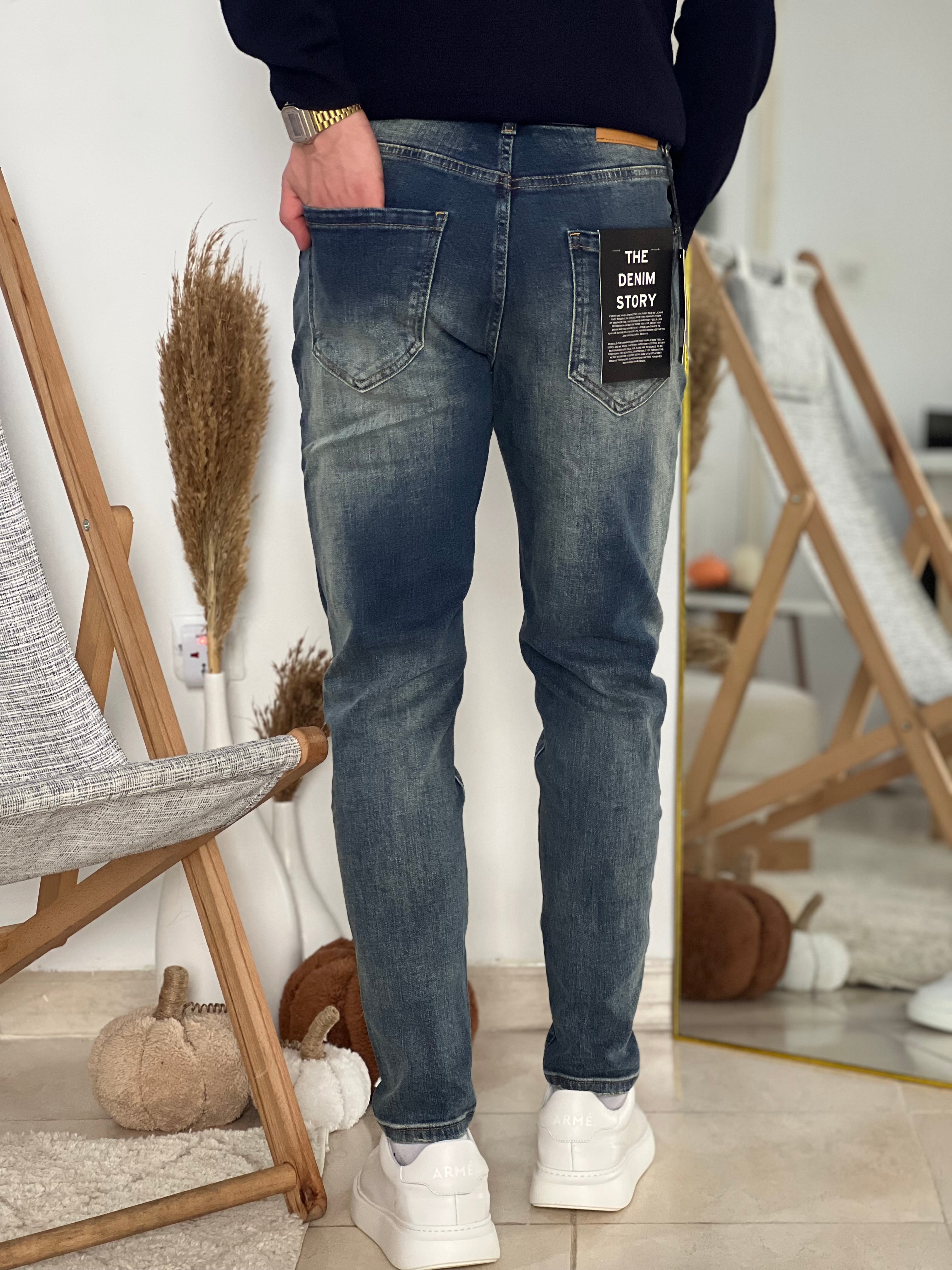 B-02 SKINNY JEAN