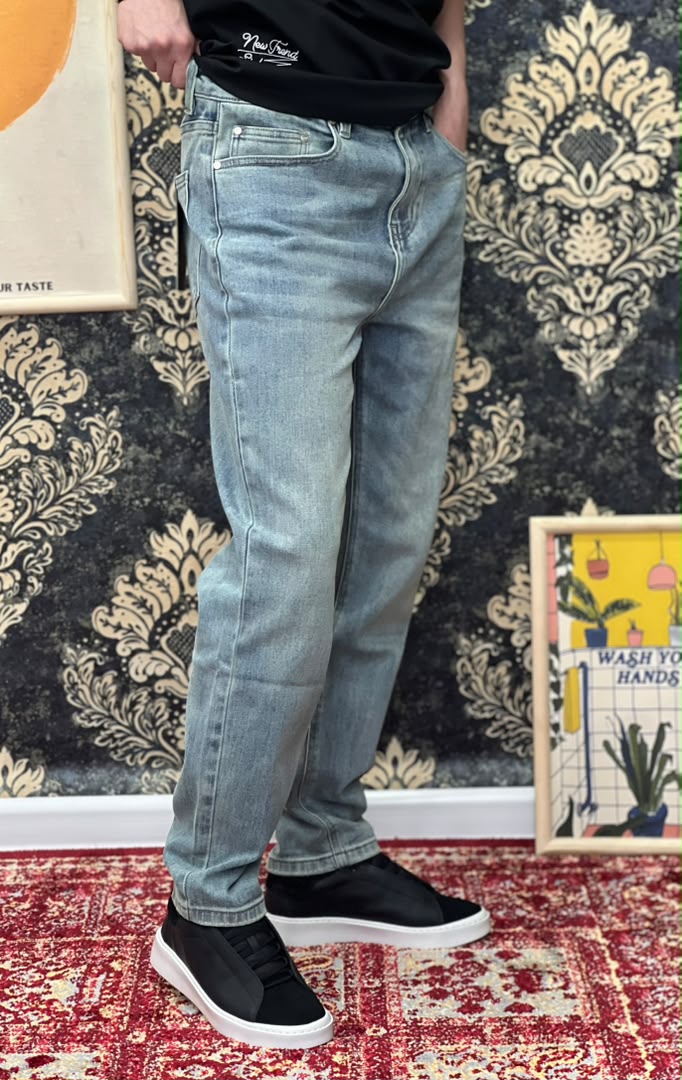 REGULAR FIT COMFORT JEANS C08