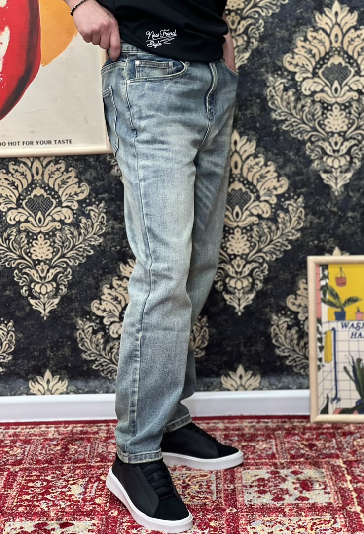REGULAR FIT COMFORT JEANS C08